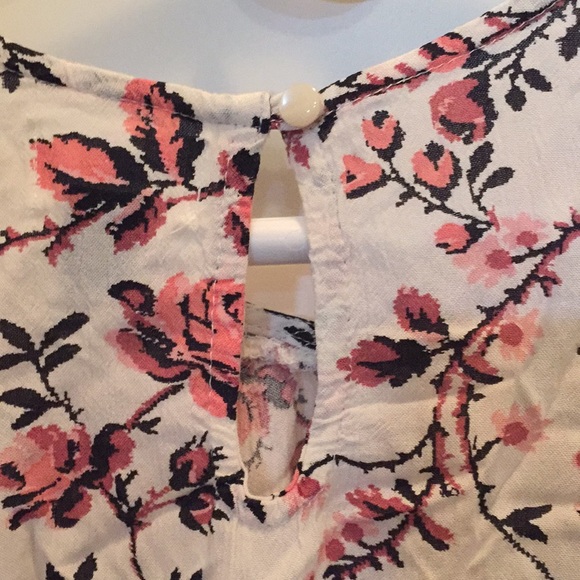 XS S 14 Girls 3/4 White Floral Boho Print Top - Picture 9 of 12